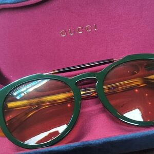 Gucci glasses